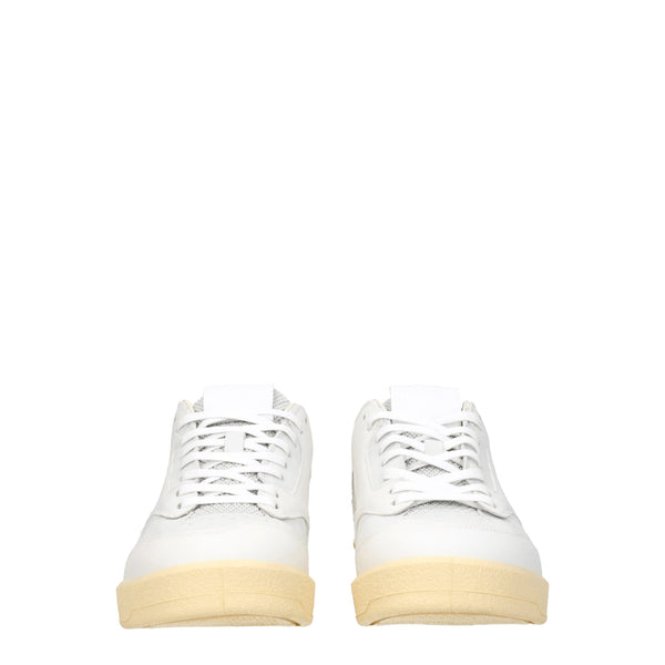 Weiße Sneakers aus Leder mit niedrigem Schaft