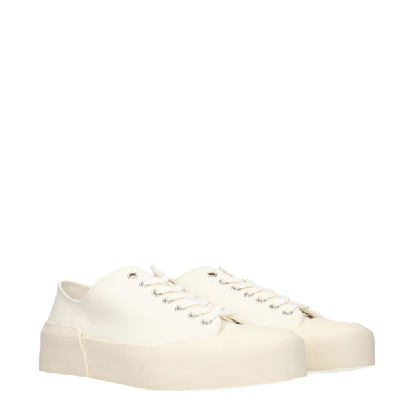 Beigefarbene Stoff-Sneaker mit niedrigem Schaft