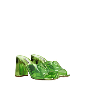 Grüne Plexiglas-Plateau-Sandalen