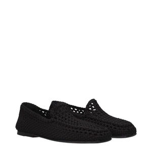 Slipper aus schwarzem Stoff