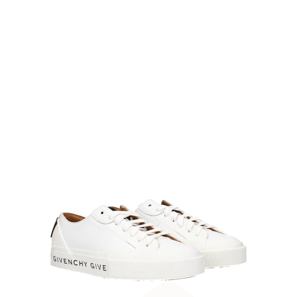Weiße Sneaker aus Leder