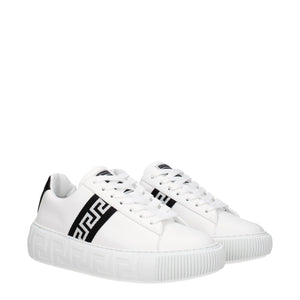 Weiße Sneakers aus Leder
