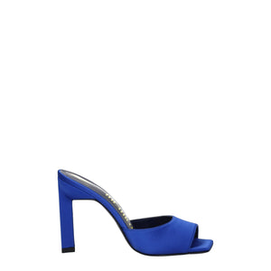 Satin-Stilettos in Blau