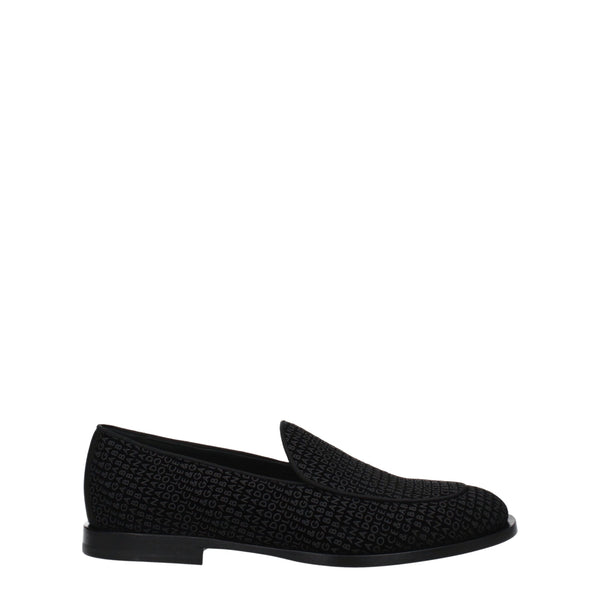 Slipper aus schwarzem Samt