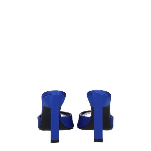 Satin-Stilettos in Blau