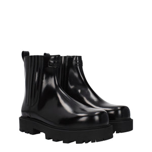 Schwarze Lederstiefeletten