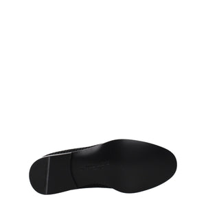 Slipper aus schwarzem Samt