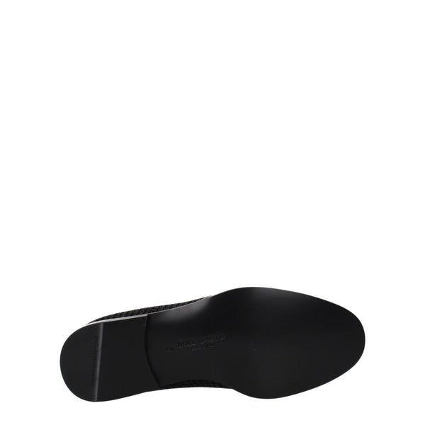Slipper aus schwarzem Samt