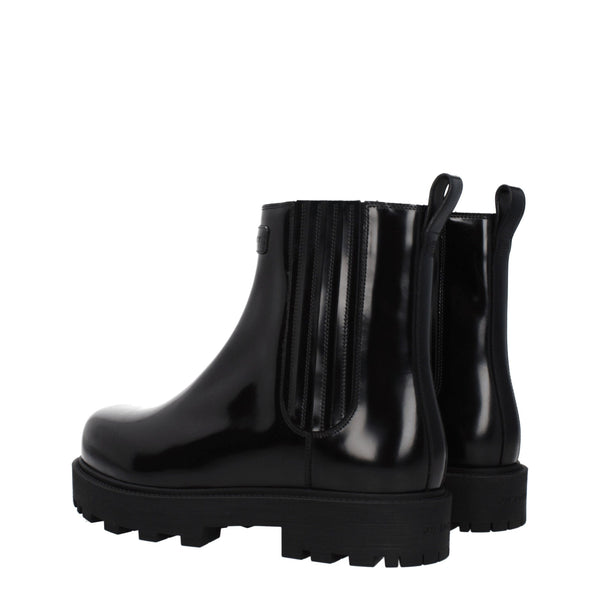 Schwarze Lederstiefeletten