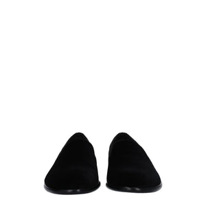 Slipper aus schwarzem Samt