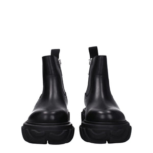 Schwarze Lederstiefeletten