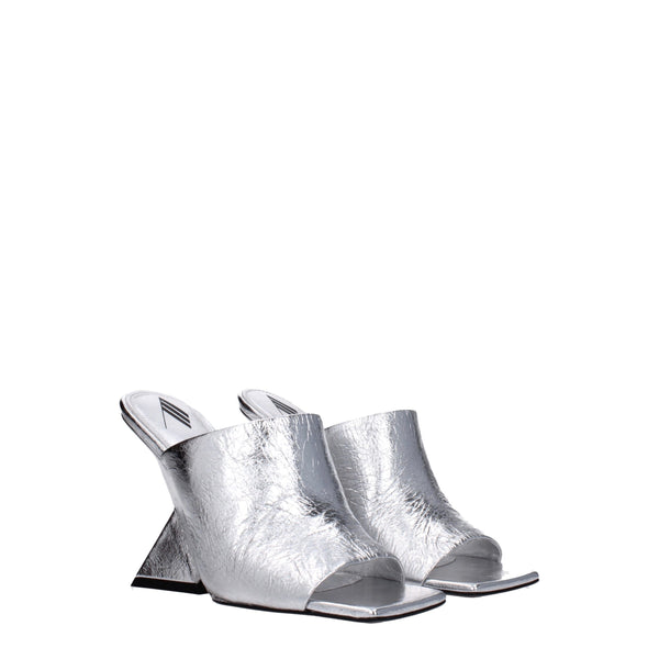 Graue Leder-Plateausandalen