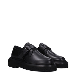 Schwarze Leder Oxfords und Derbies