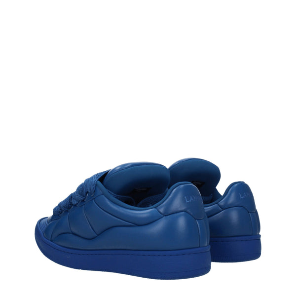 Blaue Leder-Sneaker mit niedrigem Schnitt