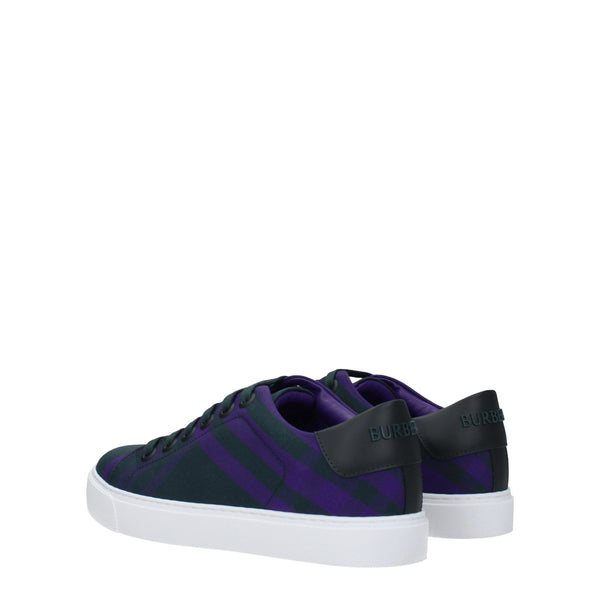 Grüne Stoff-Sneakers