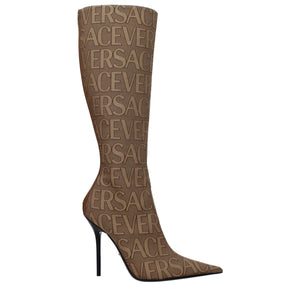 Beigefarbene High-Heel-Stiefel aus Stoff
