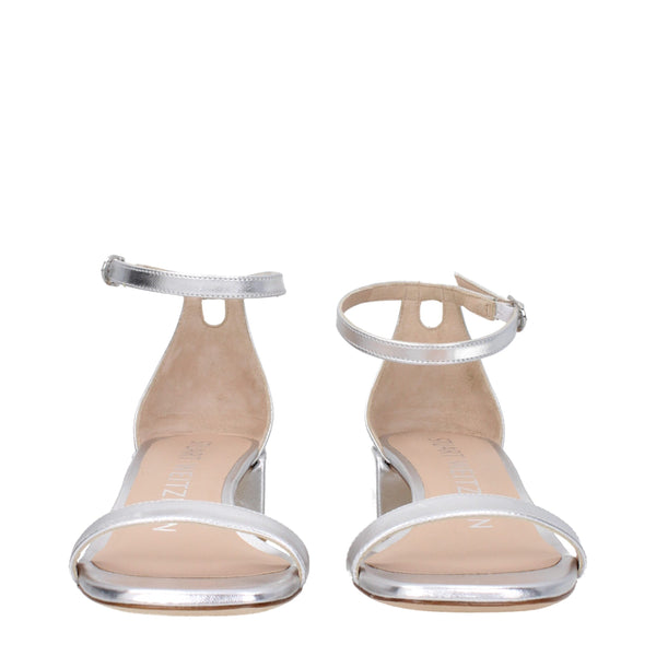 Graue Leder-Flachsandalen