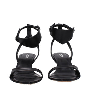 Schwarze Ledersandalen