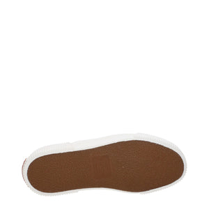 Braune Slipper aus Stoff