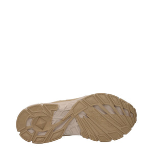 Beigefarbene Stoff-Sneaker mit niedrigem Schaft