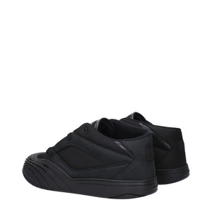 Schwarze Stoff-Sneaker mit niedrigem Schaft