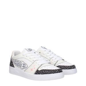 Weißes Leder Sportliche Turnschuhe