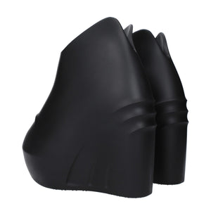 Schwarze Baumwoll-Keilsandalen