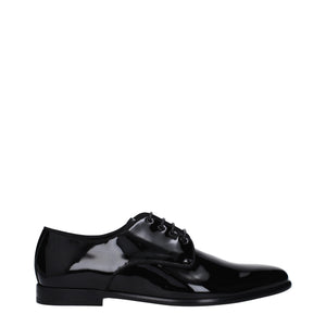 Schwarze Leder Oxfords und Derbies