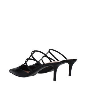 Flache Ledersandalen in Schwarz