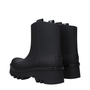Schwarze Baumwollstiefeletten