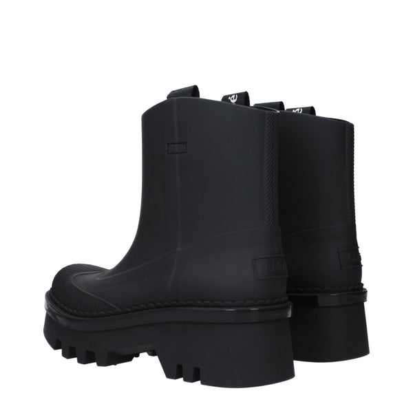 Schwarze Baumwollstiefeletten