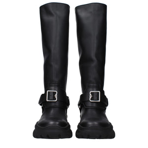 Schwarze Lederstiefel