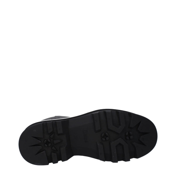 Schwarze Baumwollstiefeletten