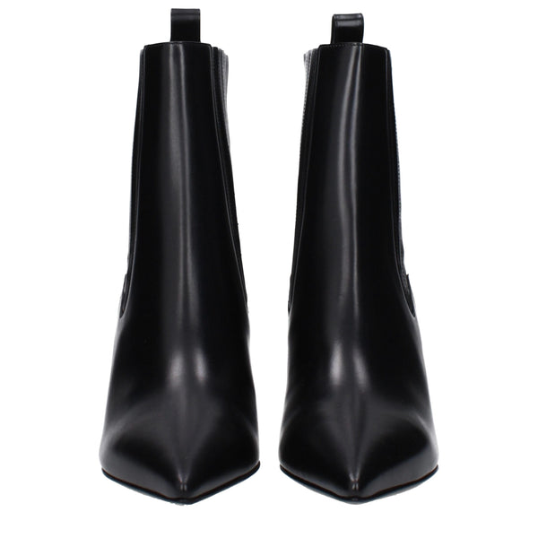Schwarze Lederstiefeletten