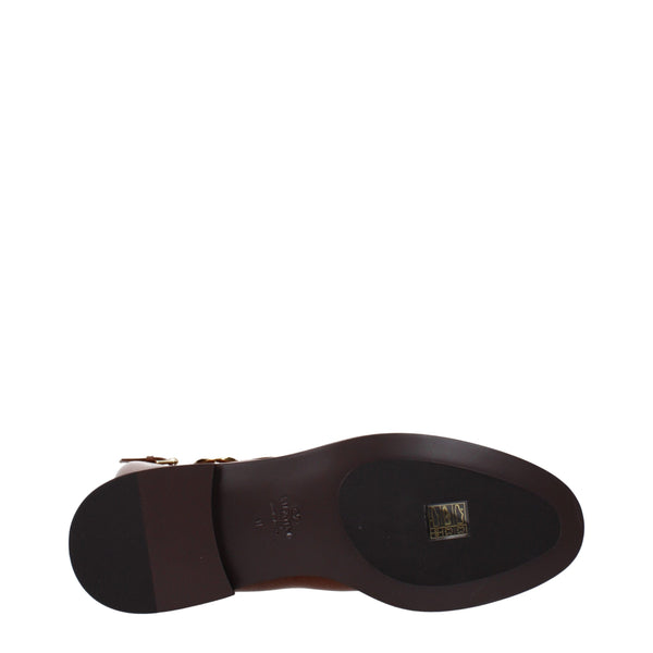 Braune Lederstiefel