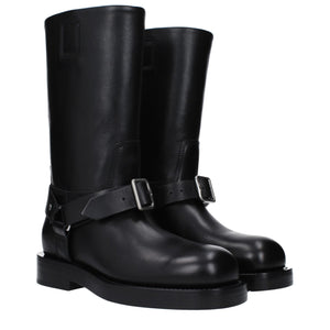 Schwarze Lederstiefel