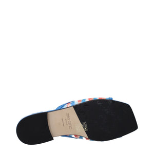 Hellblaue Stoff-Pantoffeln