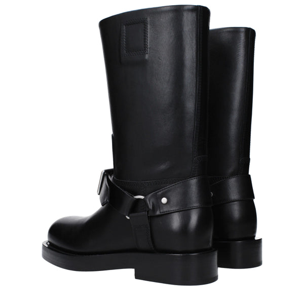 Schwarze Lederstiefel