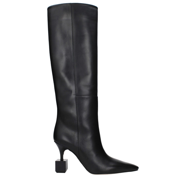 Schwarze Lederstiefel mit hohem Absatz