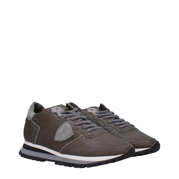 Graue Leder-Sneakers