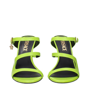 Grüne Leder-Stilettosandalen