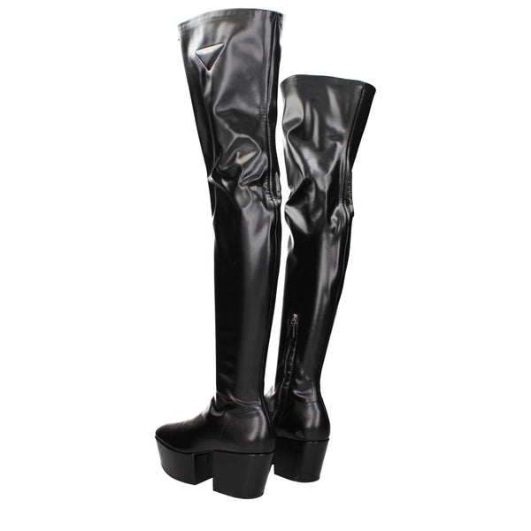 Schwarzes Leder Over The Knee