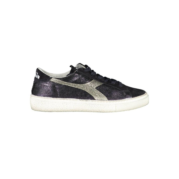 Schwarzer Stoffsneaker
