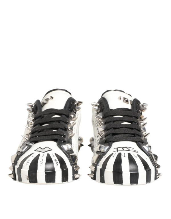 Weiße Nieten bedruckte Low Top Sneakers Schuhe