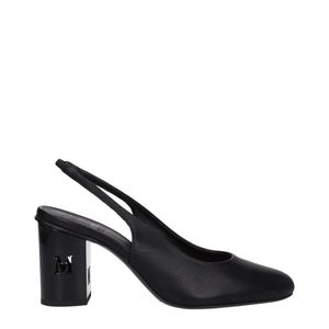 Schwarze Lederpumps