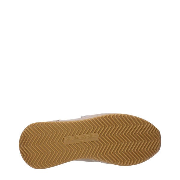 Beigefarbene Leder-Sneaker mit niedrigem Schaft