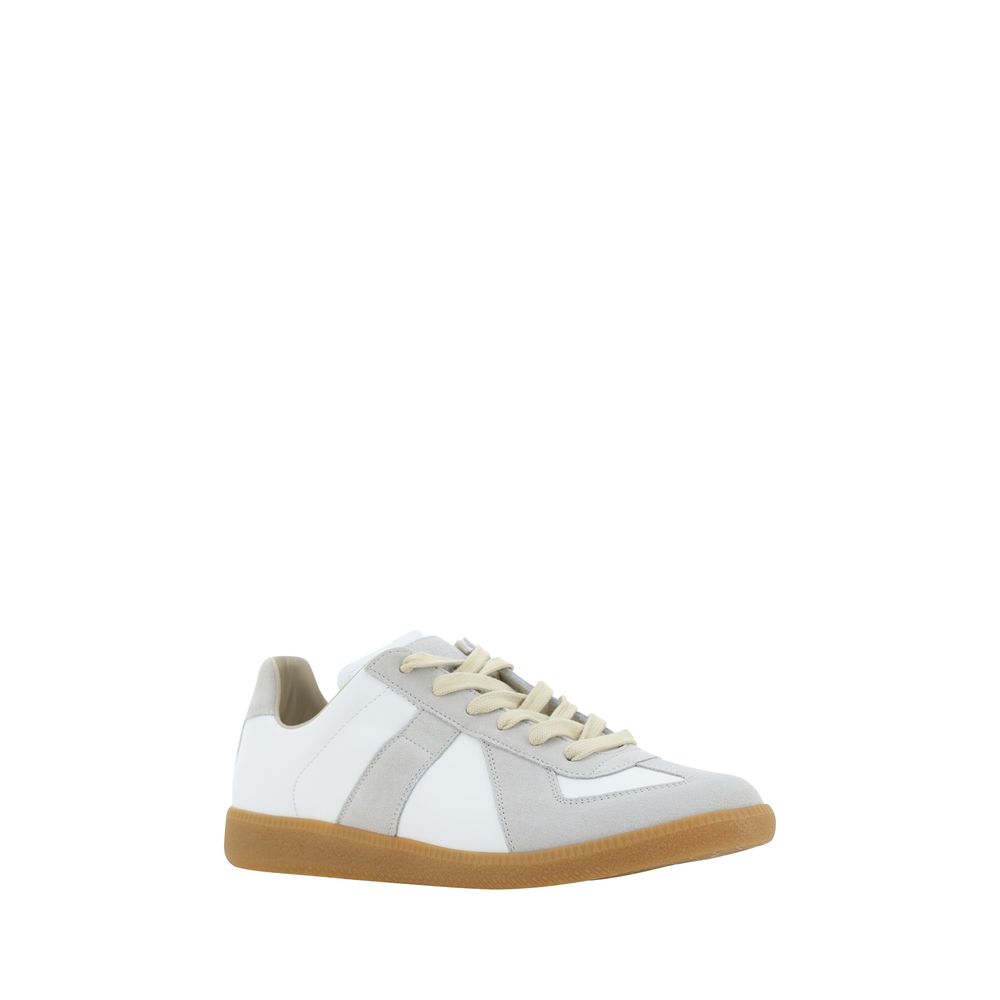 Weiße Gummisohle Sneakers mit niedrigem Schaft