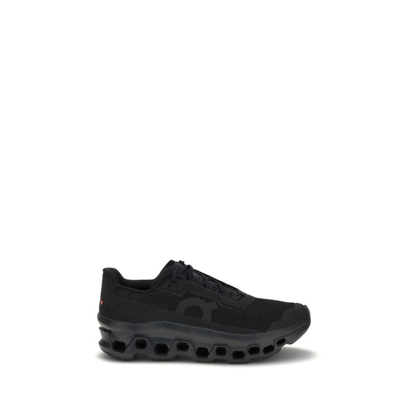 Schwarze Sneaker aus recyceltem Polyester