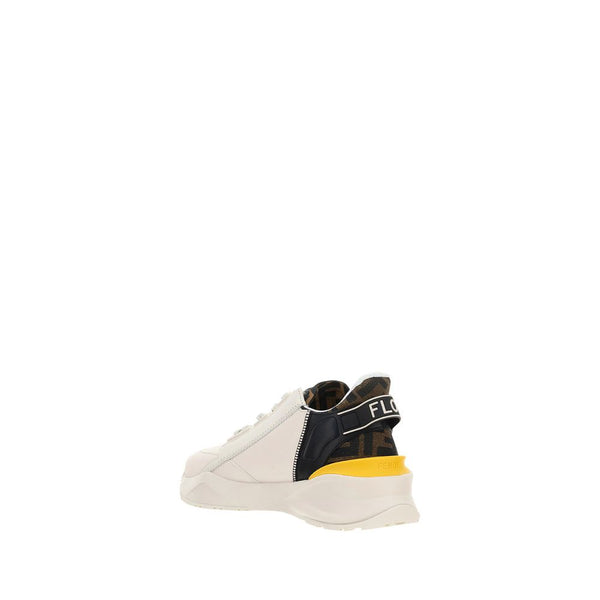 Weiße Kalbshaut Bos Taurus Sportschuhe