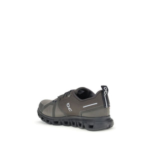 Schwarze Sneakers aus recyceltem Polyester